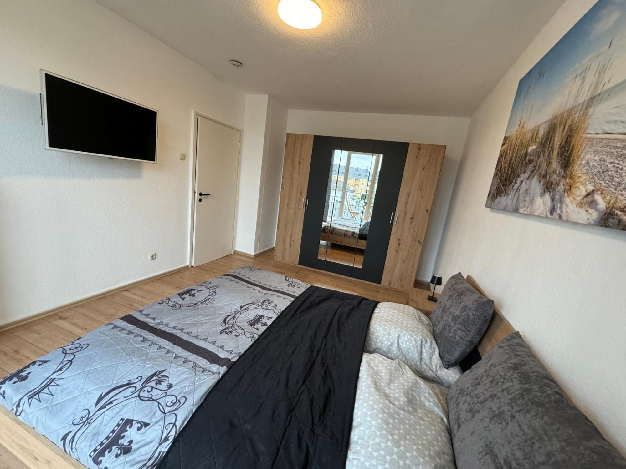 Haus Am Bahnhof Apartment Duisburg Luaran gambar